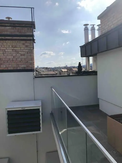 Luxury Cozy 2 Bdr Downtown Apt.4 Budapest